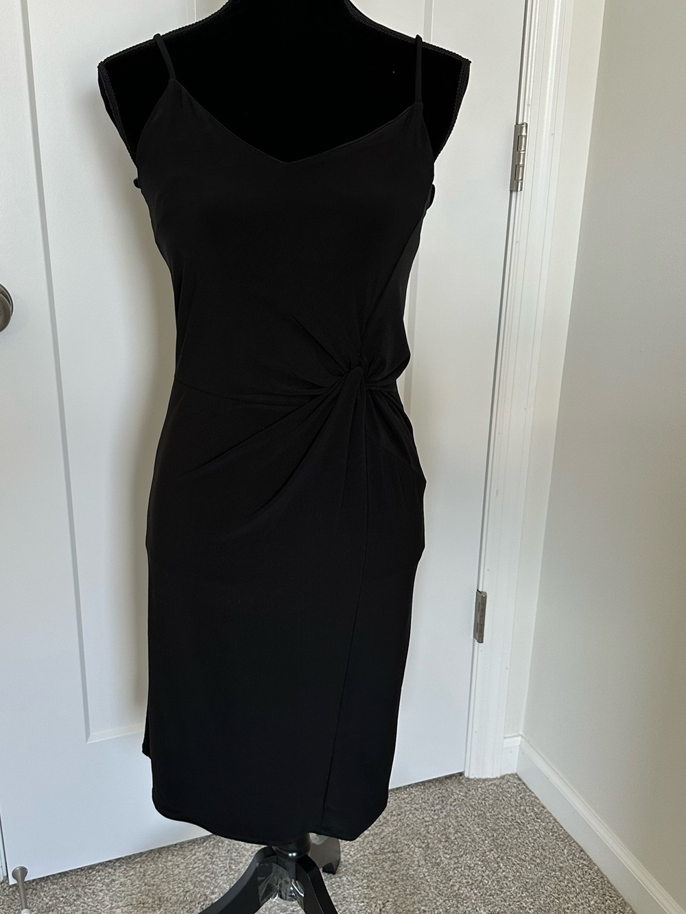 Women’s Forever 21 Black Dress